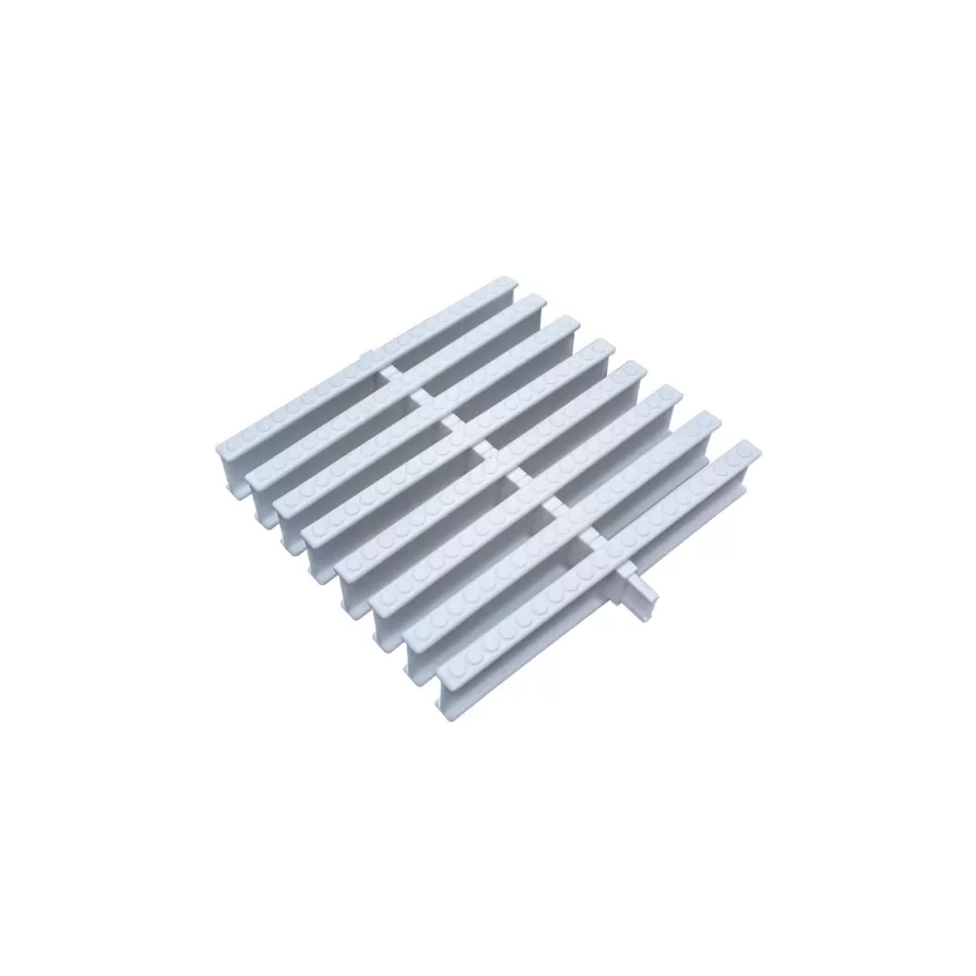 Baltos lanksčios persipylimo grotelės 246×35 mm baseinui